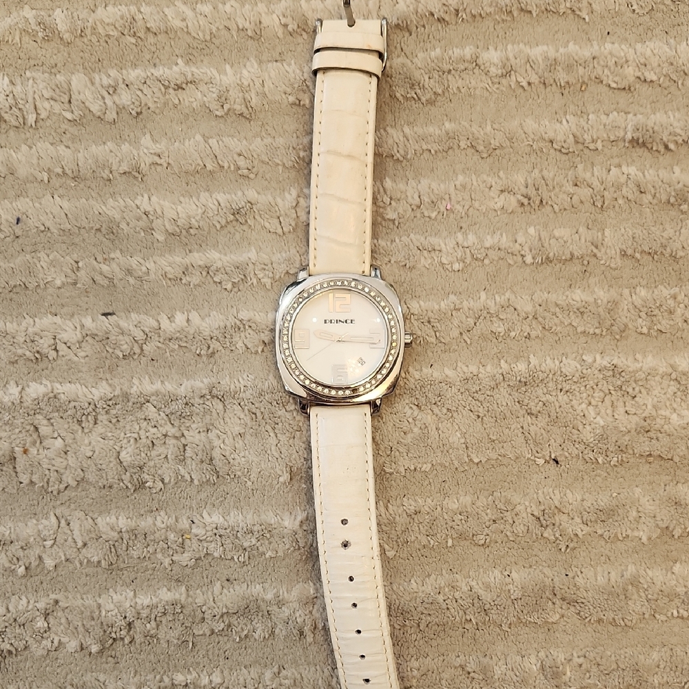 Esprit Cream Watch with Crystal Details
